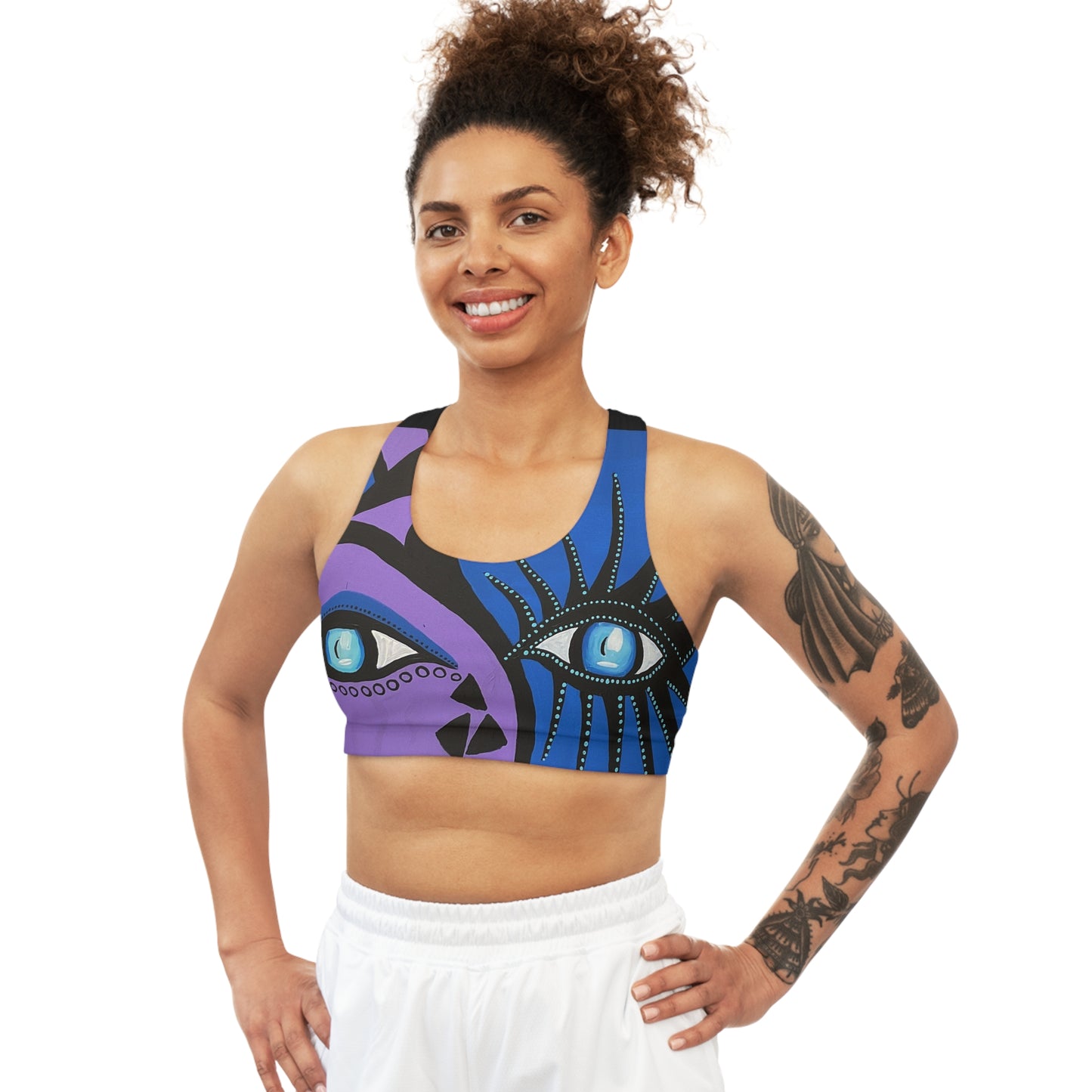 ausgefallener Sports Bra - Cobra Woman der Marke ZeniArt von einem Model getragen