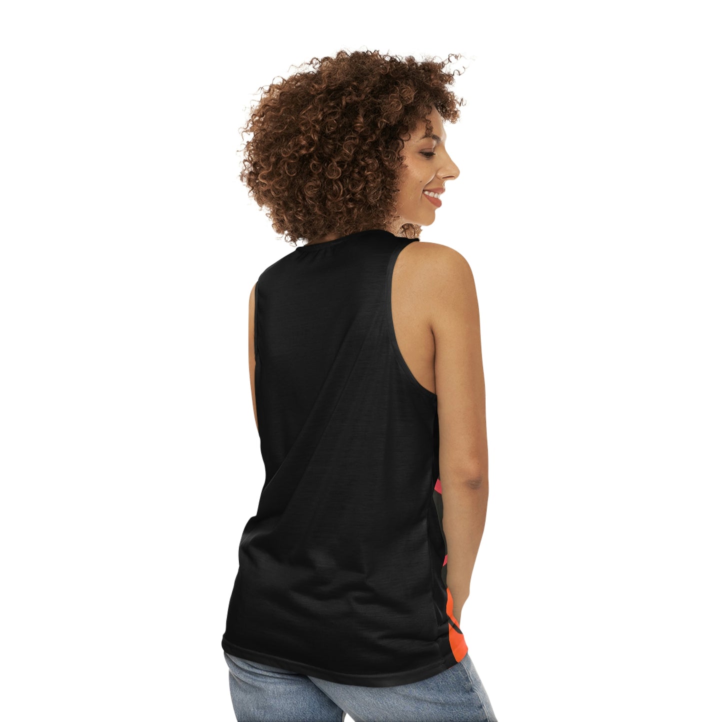 Modellaufnahme mit einem ZeniArt Tank Topvon von hinten